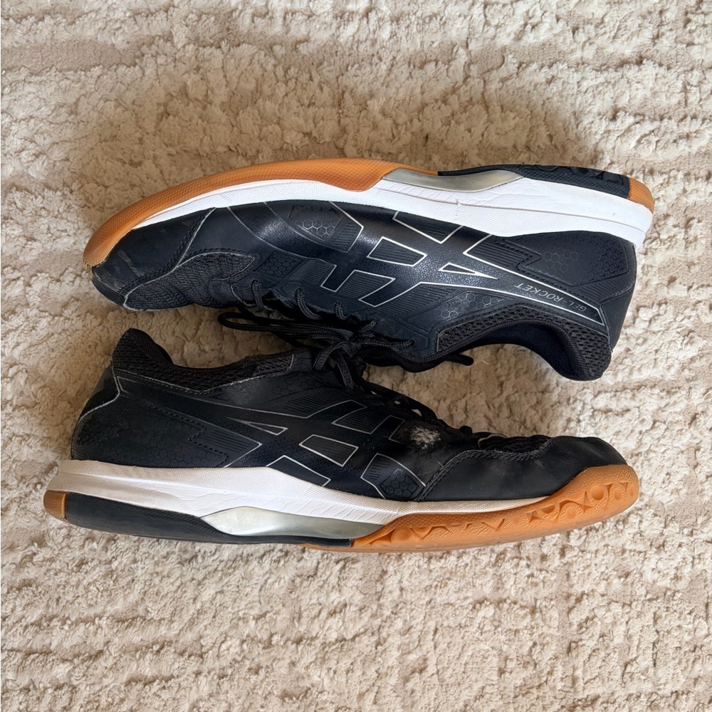 ASICS Men's Athletic Volleyball Court Shoes in Black 11.5